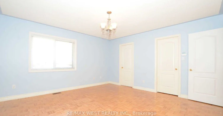 49 Bestview Crescent, Vaughan, ON, L6A 3S8 - 7