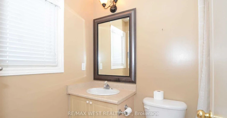 49 Bestview Crescent, Vaughan, ON, L6A 3S8 - 8