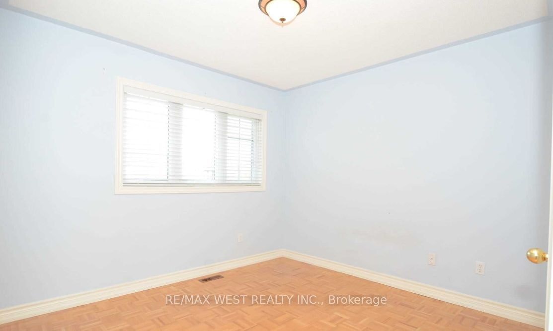 49 Bestview Crescent, Vaughan, ON, L6A 3S8 - 10