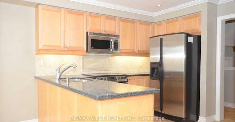 49 Bestview Crescent, Vaughan, ON, L6A 3S8 - 4