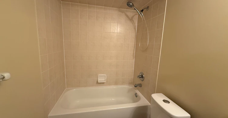 2-9699 Jane Street, Vaughan, ON, L6A 3R4 - 17