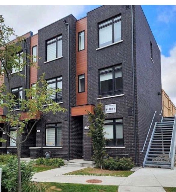 35-370 Red Maple Road, Richmond Hill, ON, L4C 5T4
