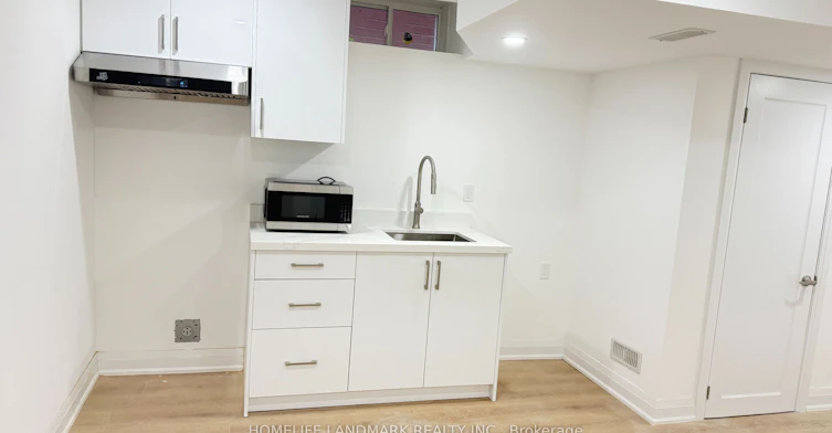 BSMT-19 Yarl Drive, Markham, ON, L3S 0G5 - 4