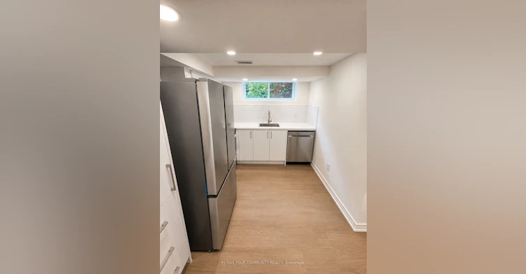 Main/Lower-149 Altamira Road, Richmond Hill, ON, L4C 4C6 - 8