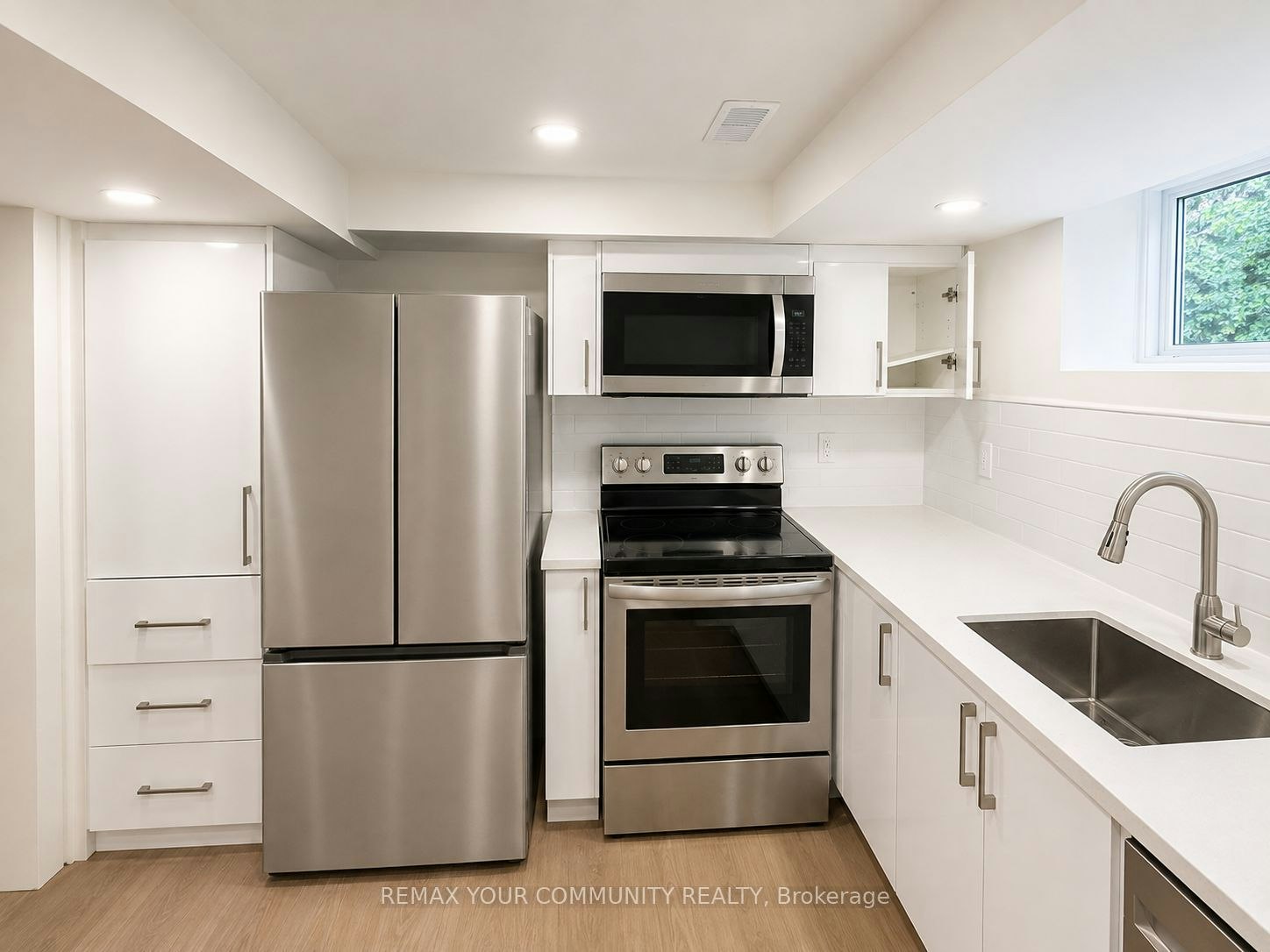 Main/Lower-149 Altamira Road, Richmond Hill, ON, L4C 4C6 - 7
