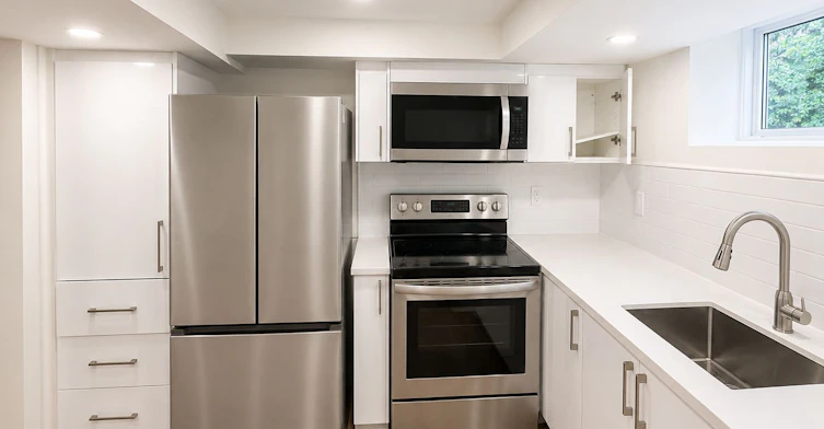 Main/Lower-149 Altamira Road, Richmond Hill, ON, L4C 4C6 - 7