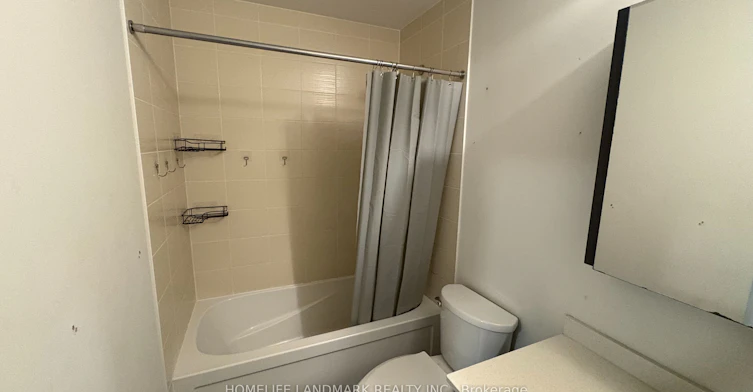 111-8228 Birchmount Road, Markham, ON, L3R 1A6 - 9