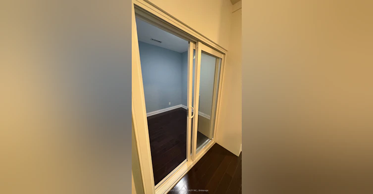 111-8228 Birchmount Road, Markham, ON, L3R 1A6 - 7