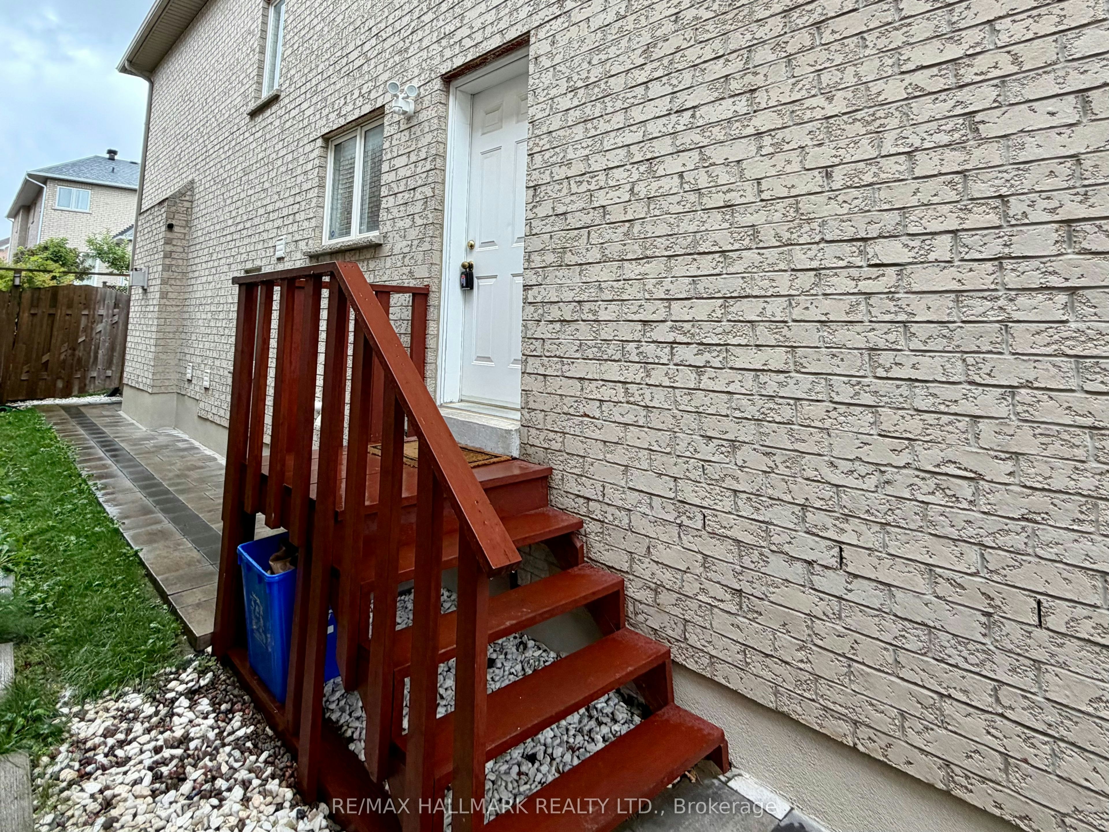 Basement-307 Weldrick Road E, Richmond Hill, ON, L4C 0R7 - 2