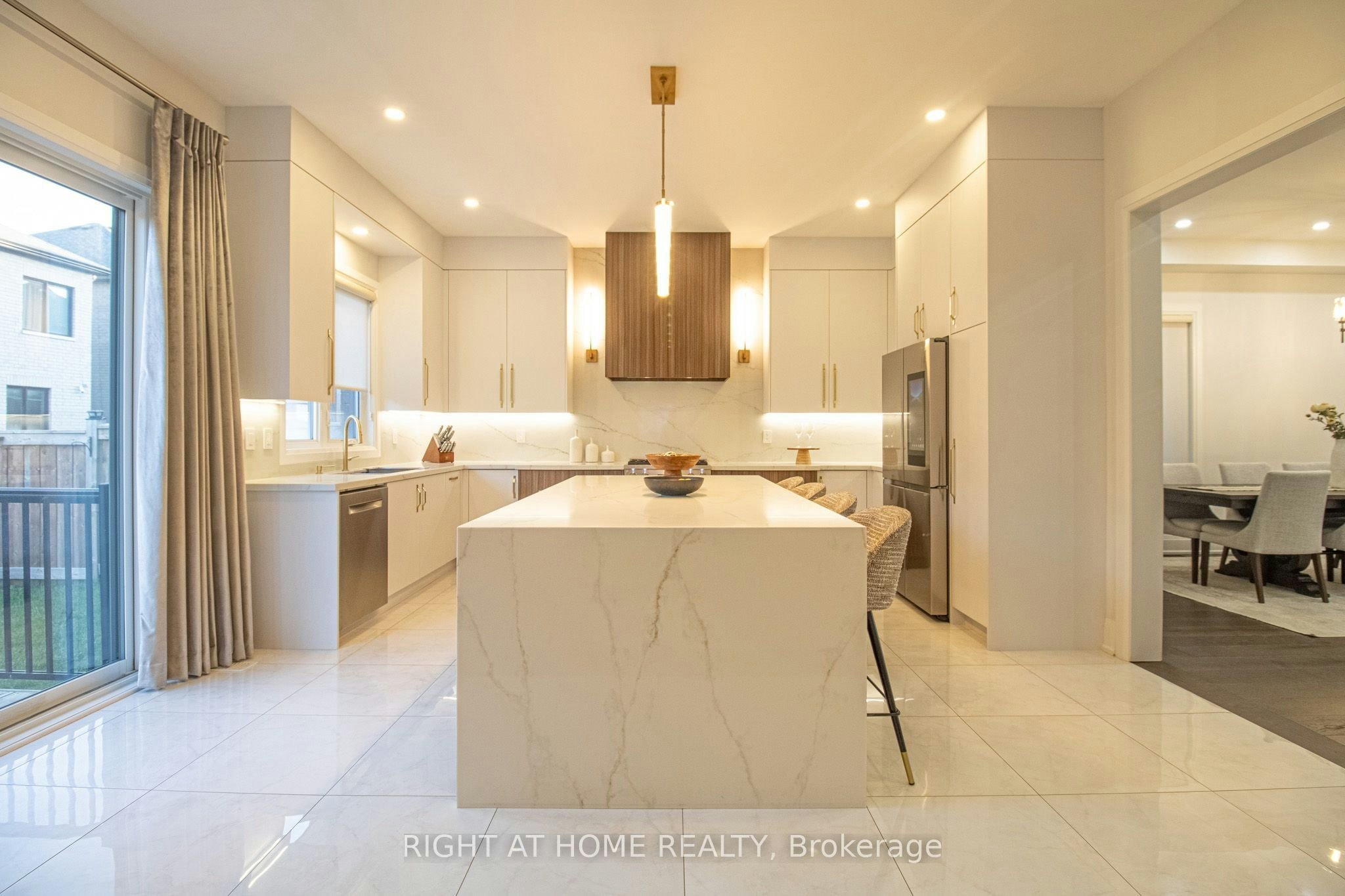43 Longworth Avenue, Richmond Hill, ON, L4E 1J2