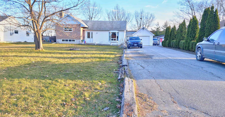 11 Riverglen Drive, Georgina, ON, L4P 2P9 - 3