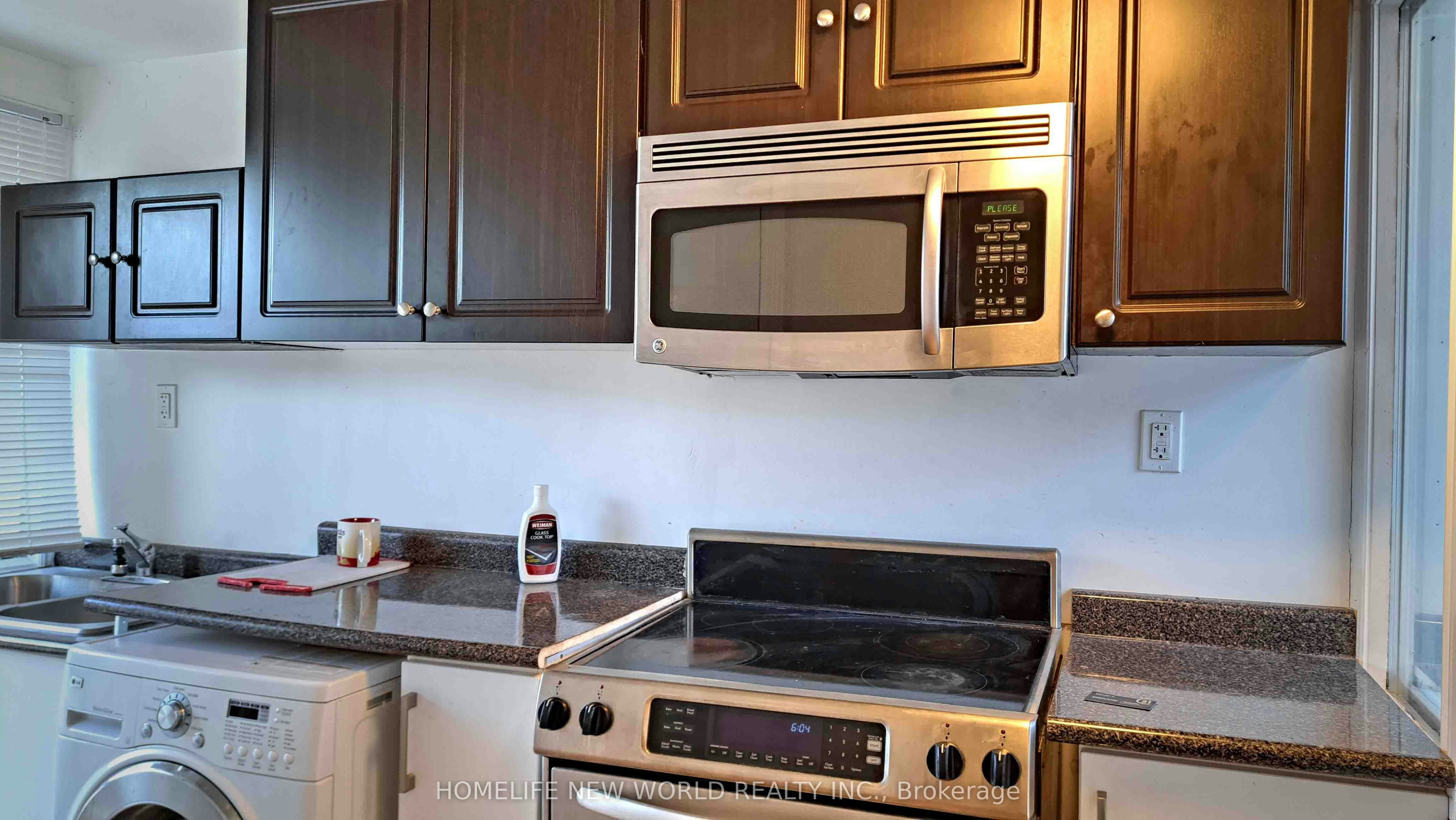 11 Riverglen Drive, Georgina, ON, L4P 2P9 - 9