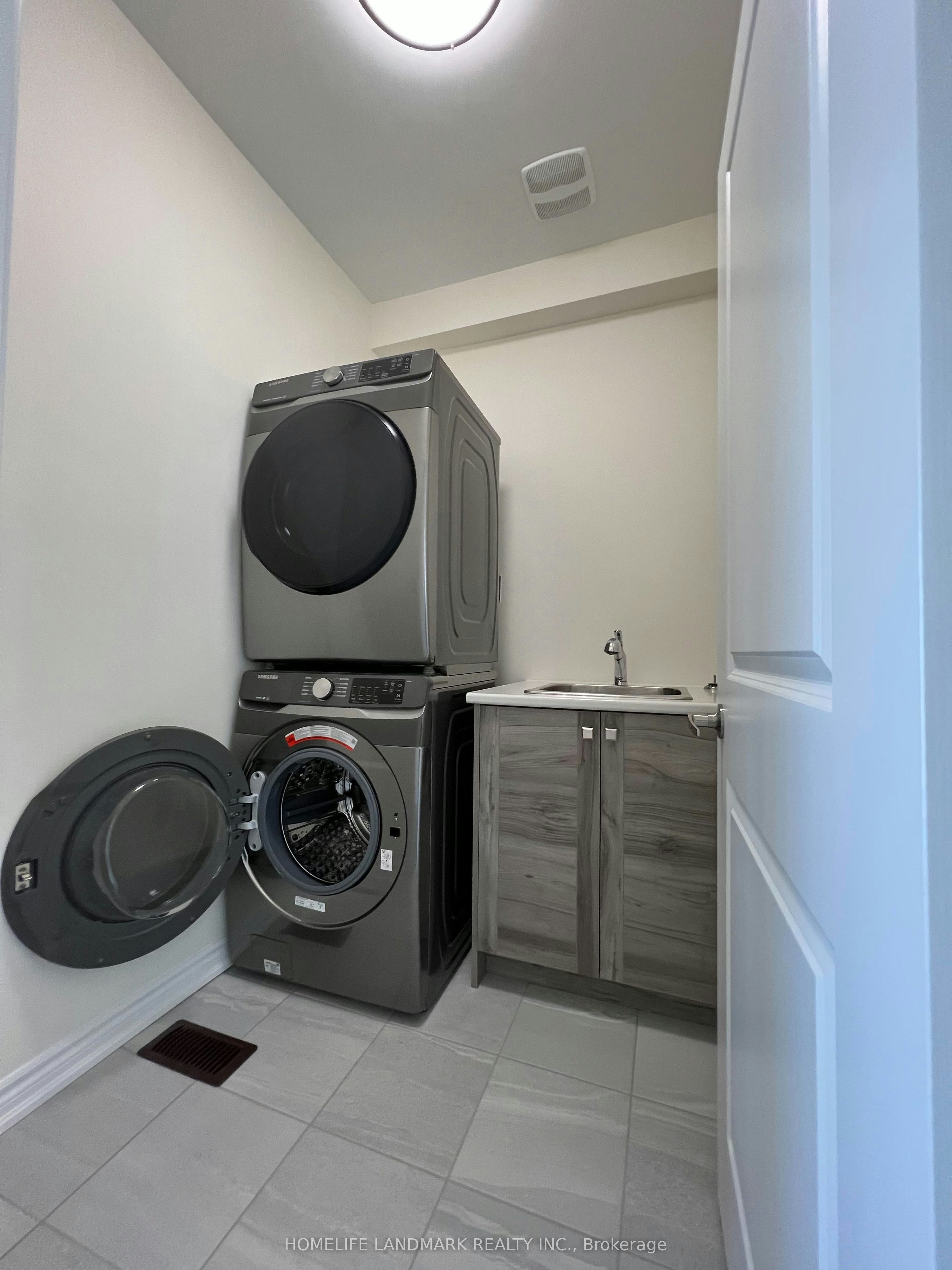 2 Concetta Conte Avenue, Markham, ON, L6C 0Z5 - 18