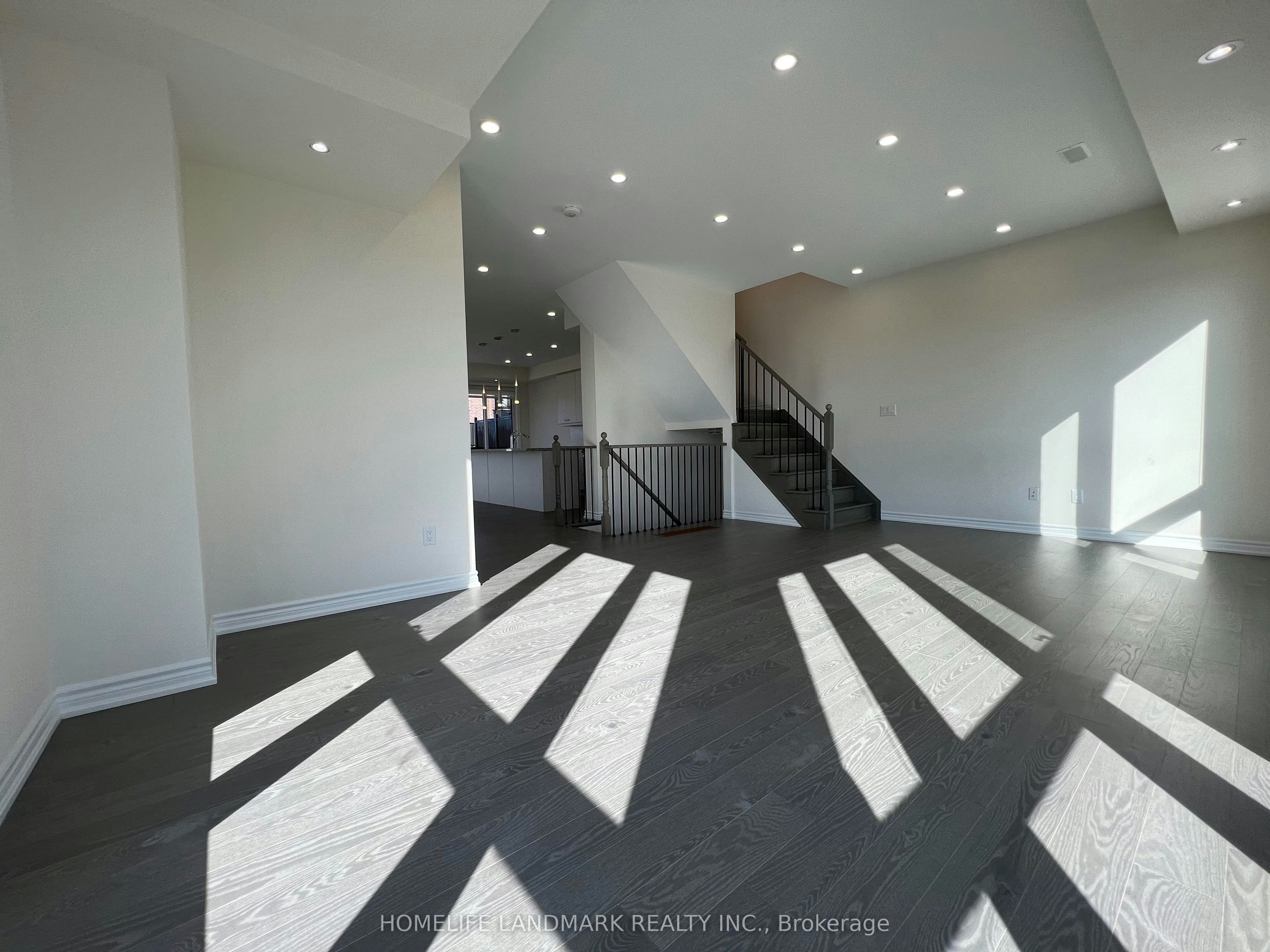 2 Concetta Conte Avenue, Markham, ON, L6C 0Z5 - 9