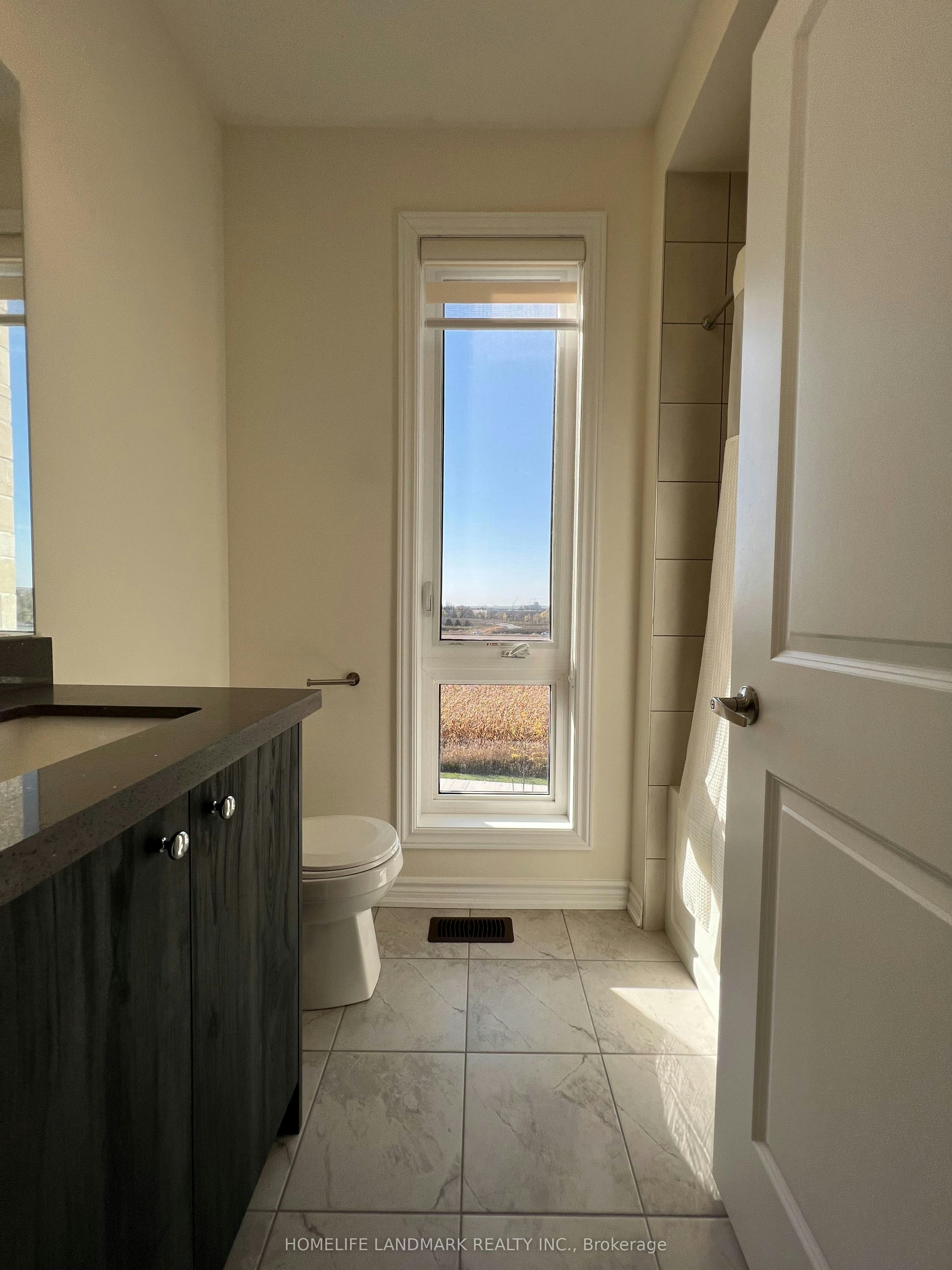 2 Concetta Conte Avenue, Markham, ON, L6C 0Z5 - 15