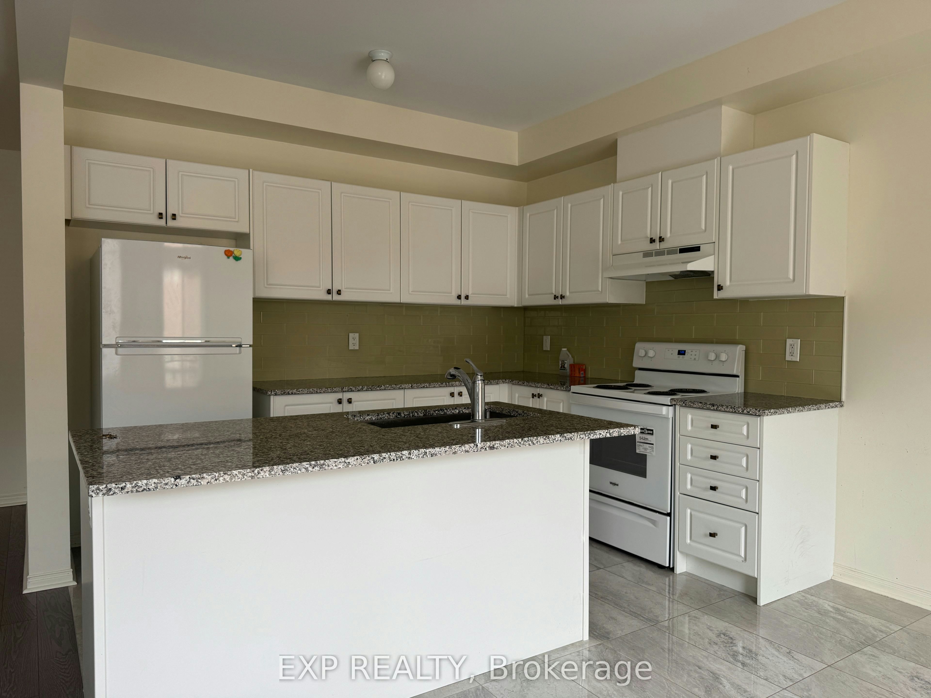78 Ness Drive, Richmond Hill, ON, L4S 1N1 - 3