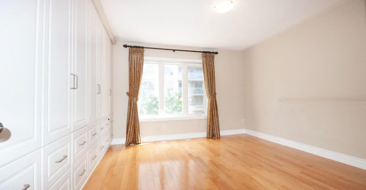 57 Galleria Parkway, Markham, ON, L3T 0A3 - 6