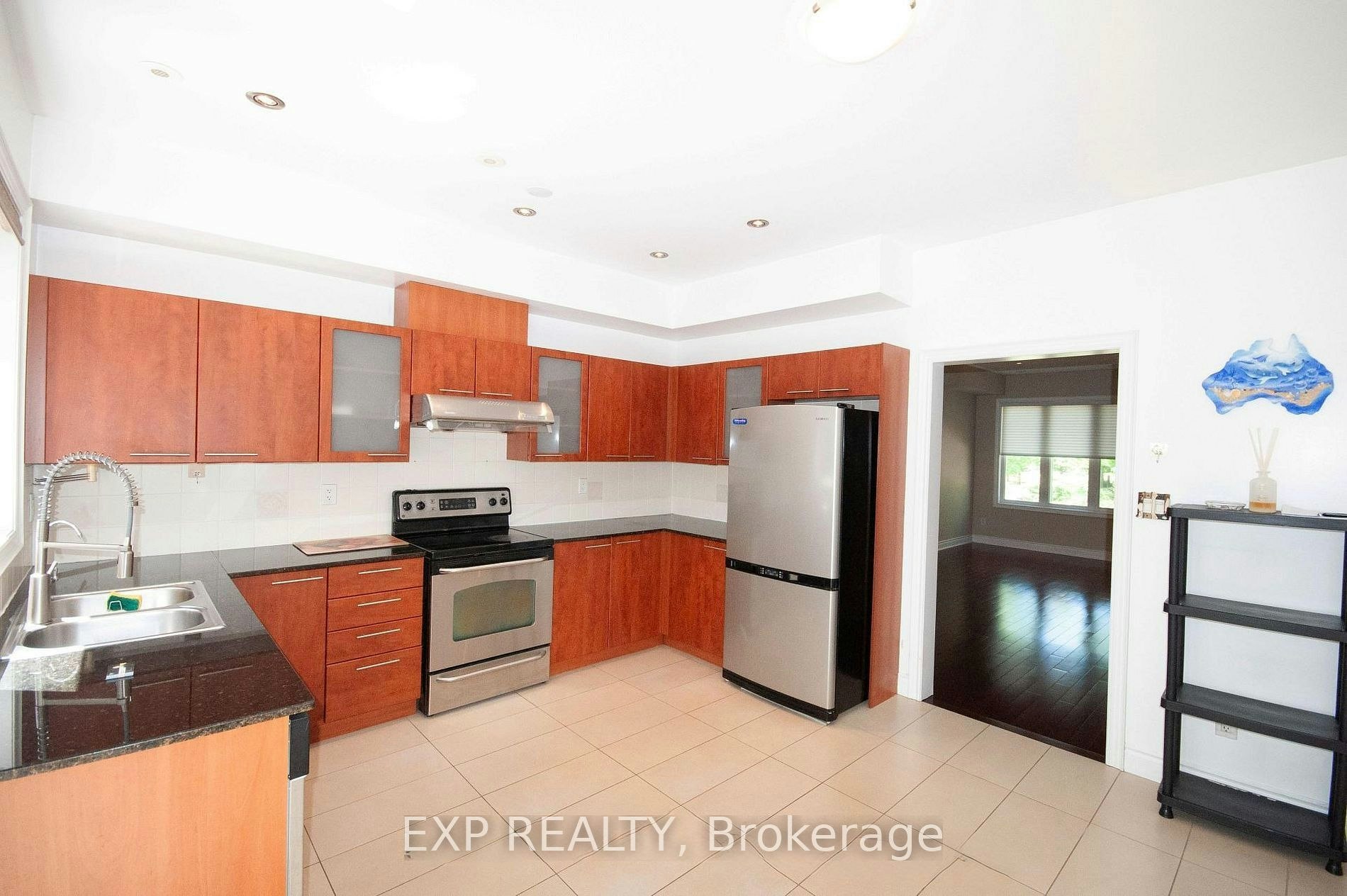 57 Galleria Parkway, Markham, ON, L3T 0A3 - 2