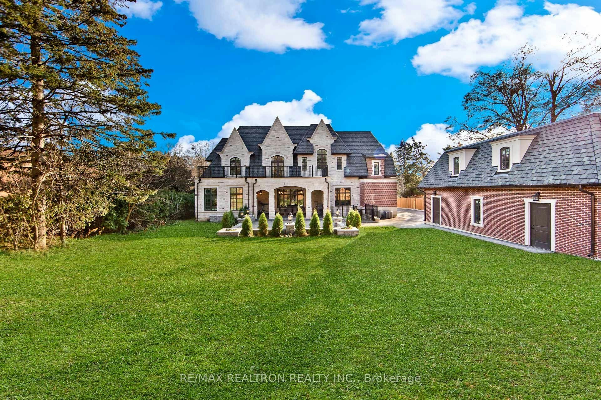 138 Centre Street, Vaughan, ON, L4J 1G4 - 4
