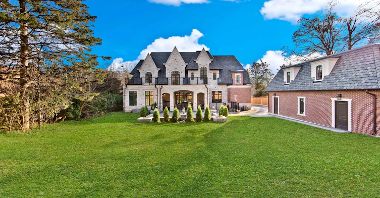 138 Centre Street, Vaughan, ON, L4J 1G4 - 4