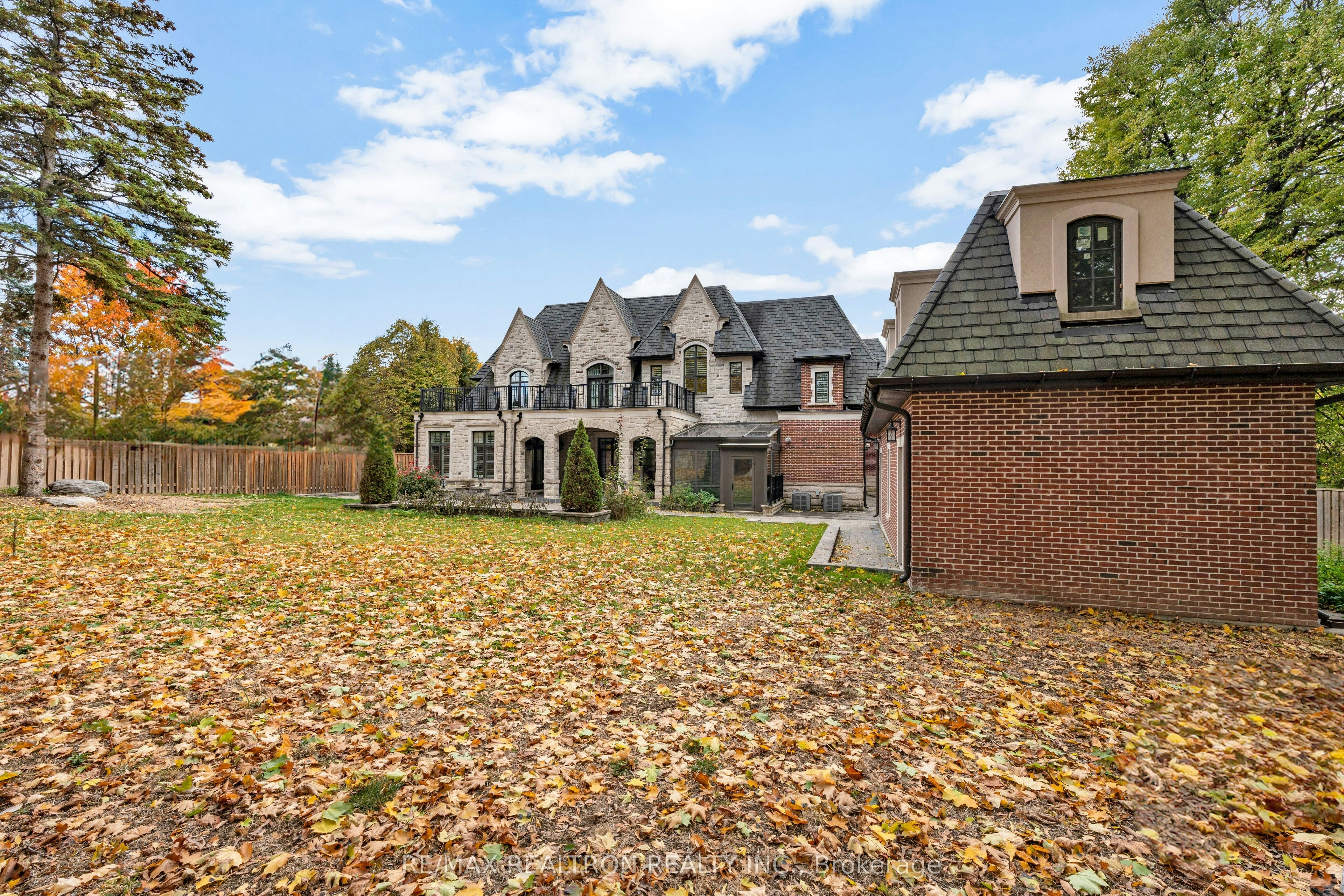 138 Centre Street, Vaughan, ON, L4J 1G4 - 12