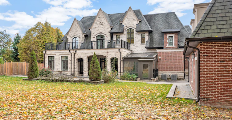 138 Centre Street, Vaughan, ON, L4J 1G4 - 13