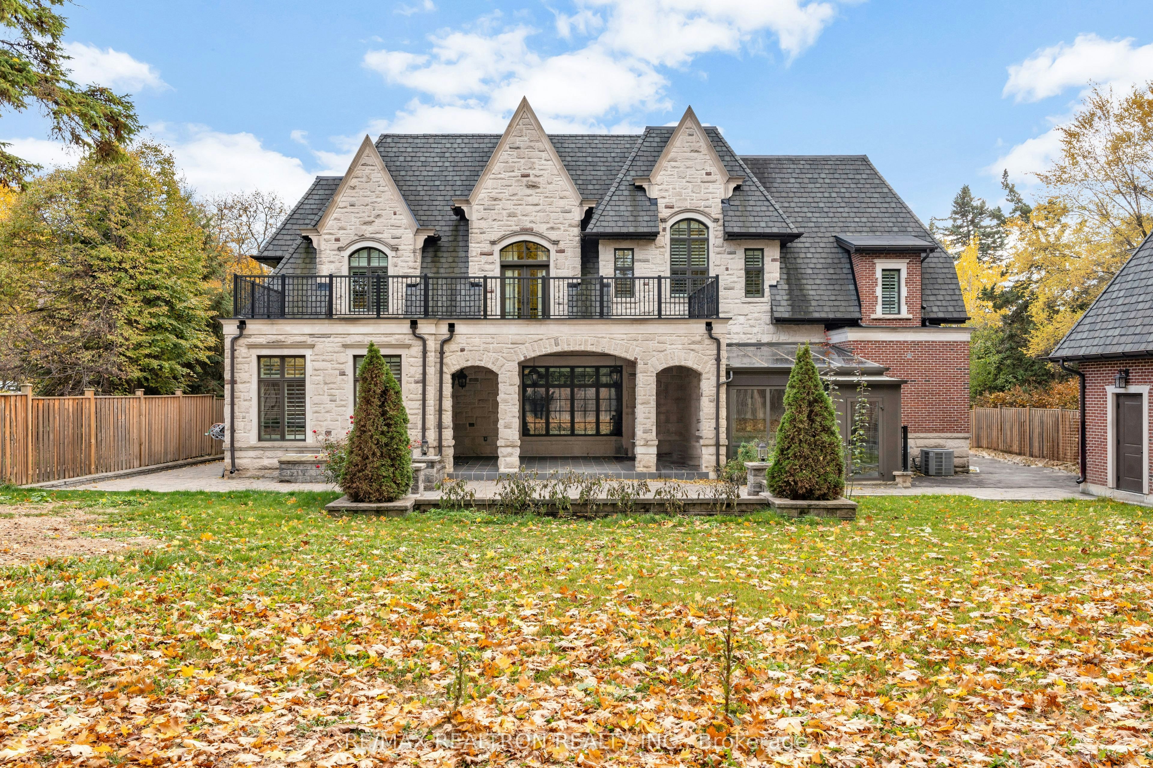 138 Centre Street, Vaughan, ON, L4J 1G4 - 7