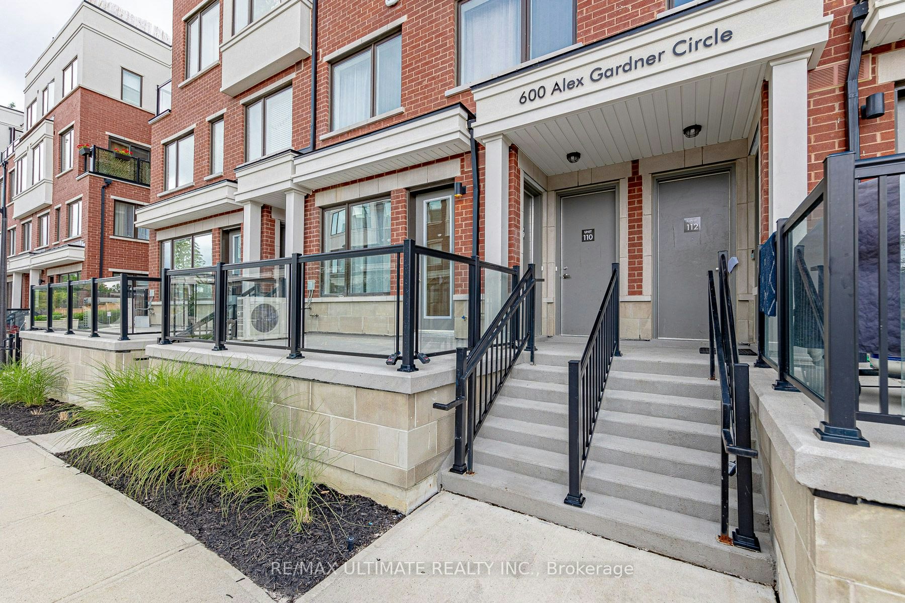 109-600 Alex Gardner Circle, Aurora, ON, L4G 0A3 - 3