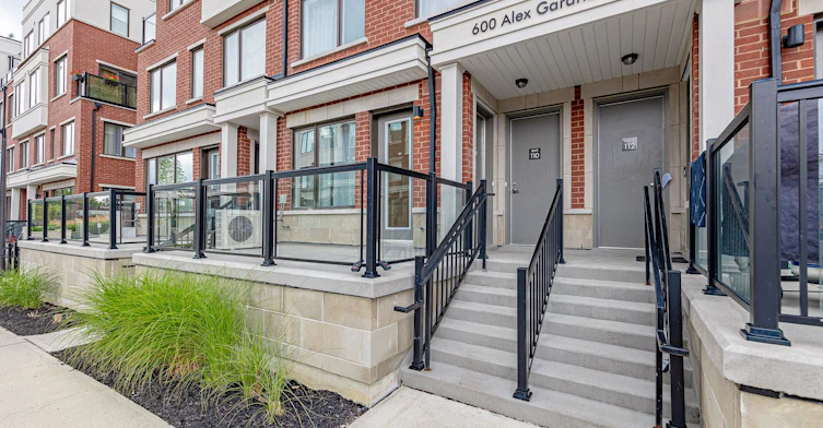 109-600 Alex Gardner Circle, Aurora, ON, L4G 0A3 - 3
