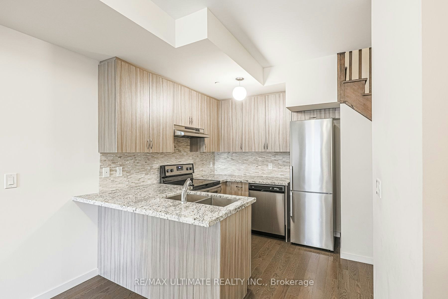109-600 Alex Gardner Circle, Aurora, ON, L4G 0A3 - 10
