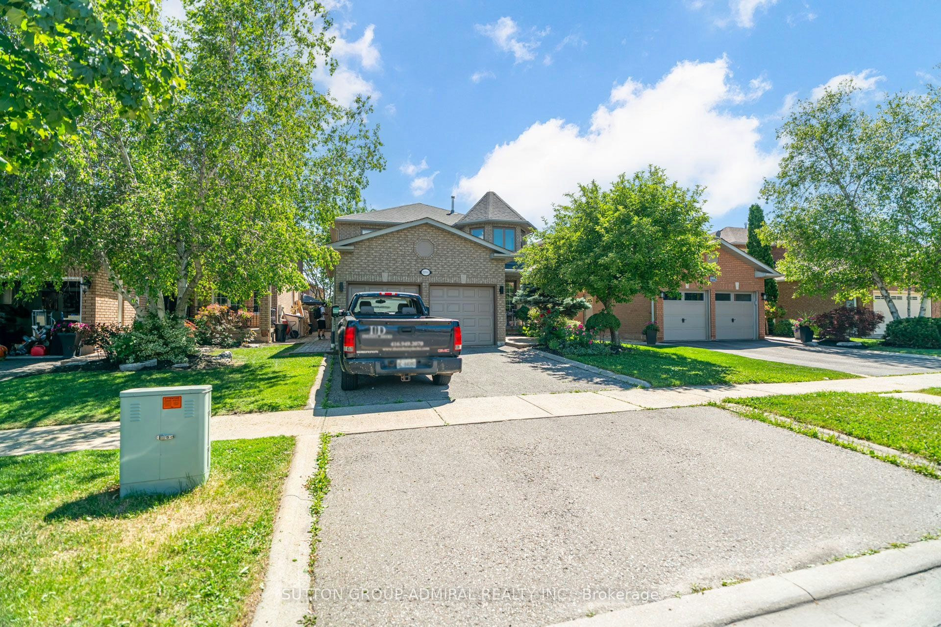 8890 Martin Grove Road, Vaughan, ON, L4H 1C3 - 2