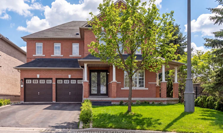 57 Saint Nicholas Crescent