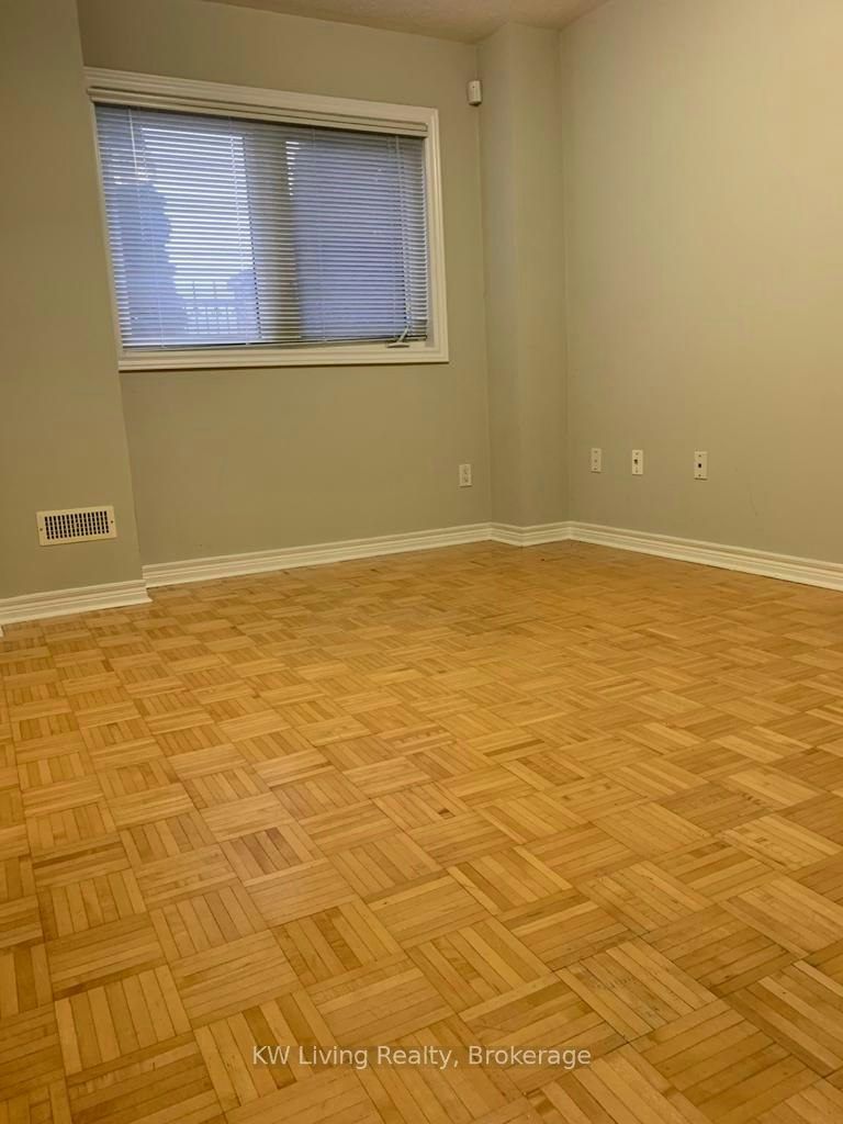 TH76-9133 Bayview Avenue, Richmond Hill, ON, L4B 4V6 - 11