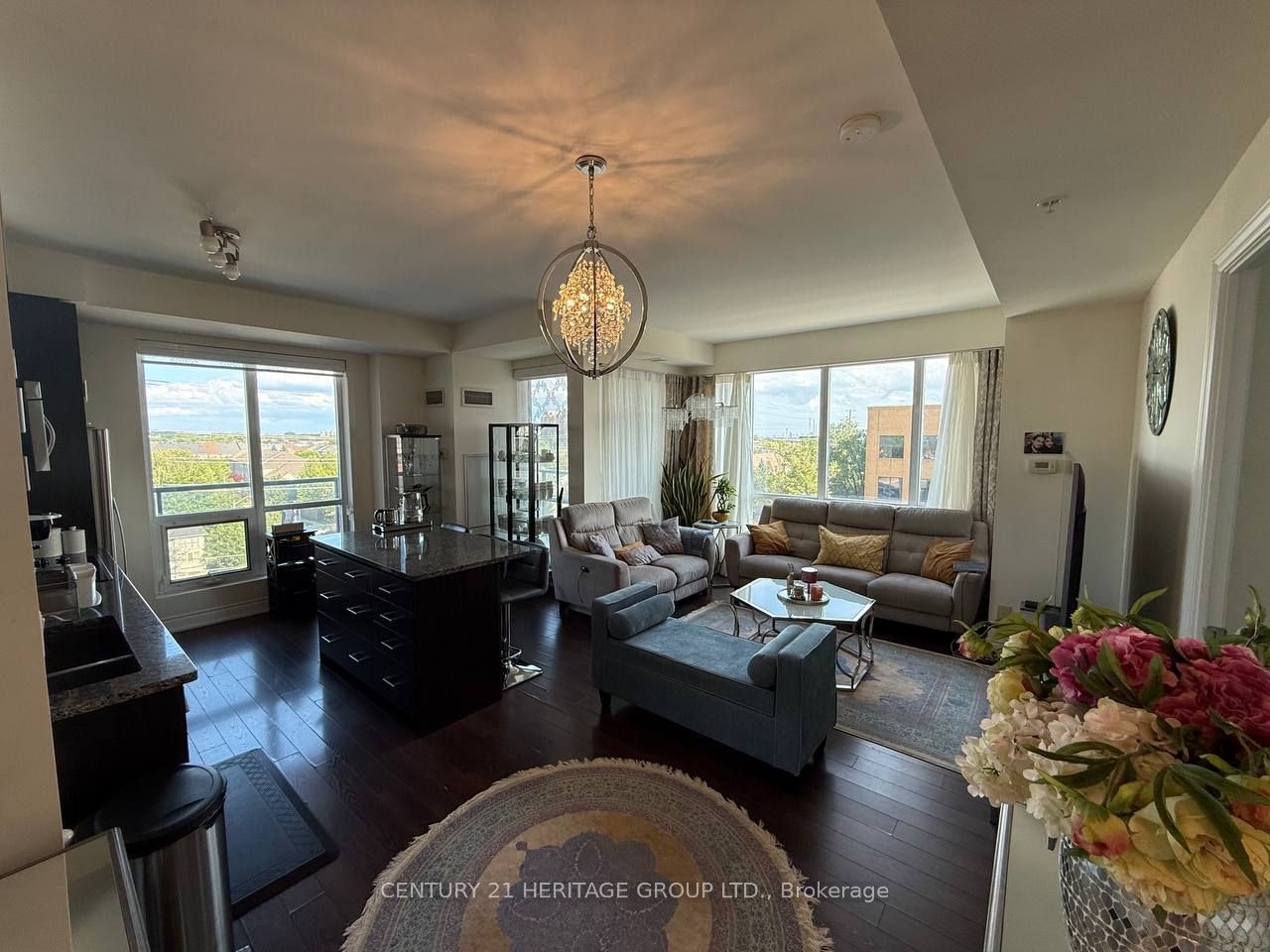 608A-9088 Yonge Street, Richmond Hill, ON, L4C 6Z9