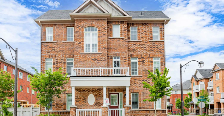 92-29 Spiv Grove Way, Markham, ON, L6E 0T6
