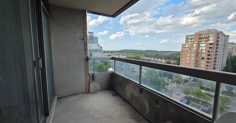 916-9 Northern Heights Drive E Drive, Richmond Hill, ON, L4B 4M6 - 12