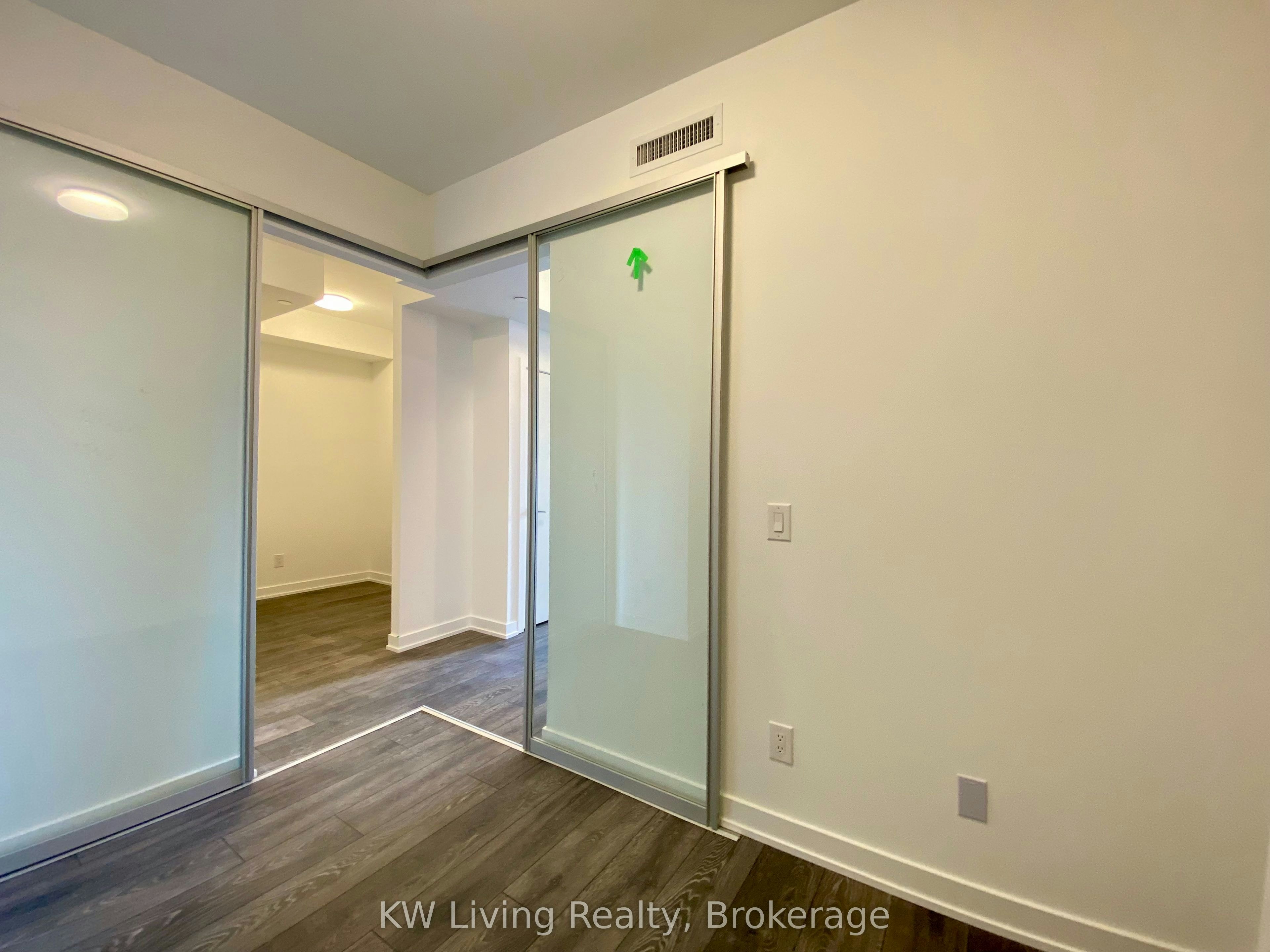 203-8888 Yonge Street, Richmond Hill, ON, L4C 5V6 - 12