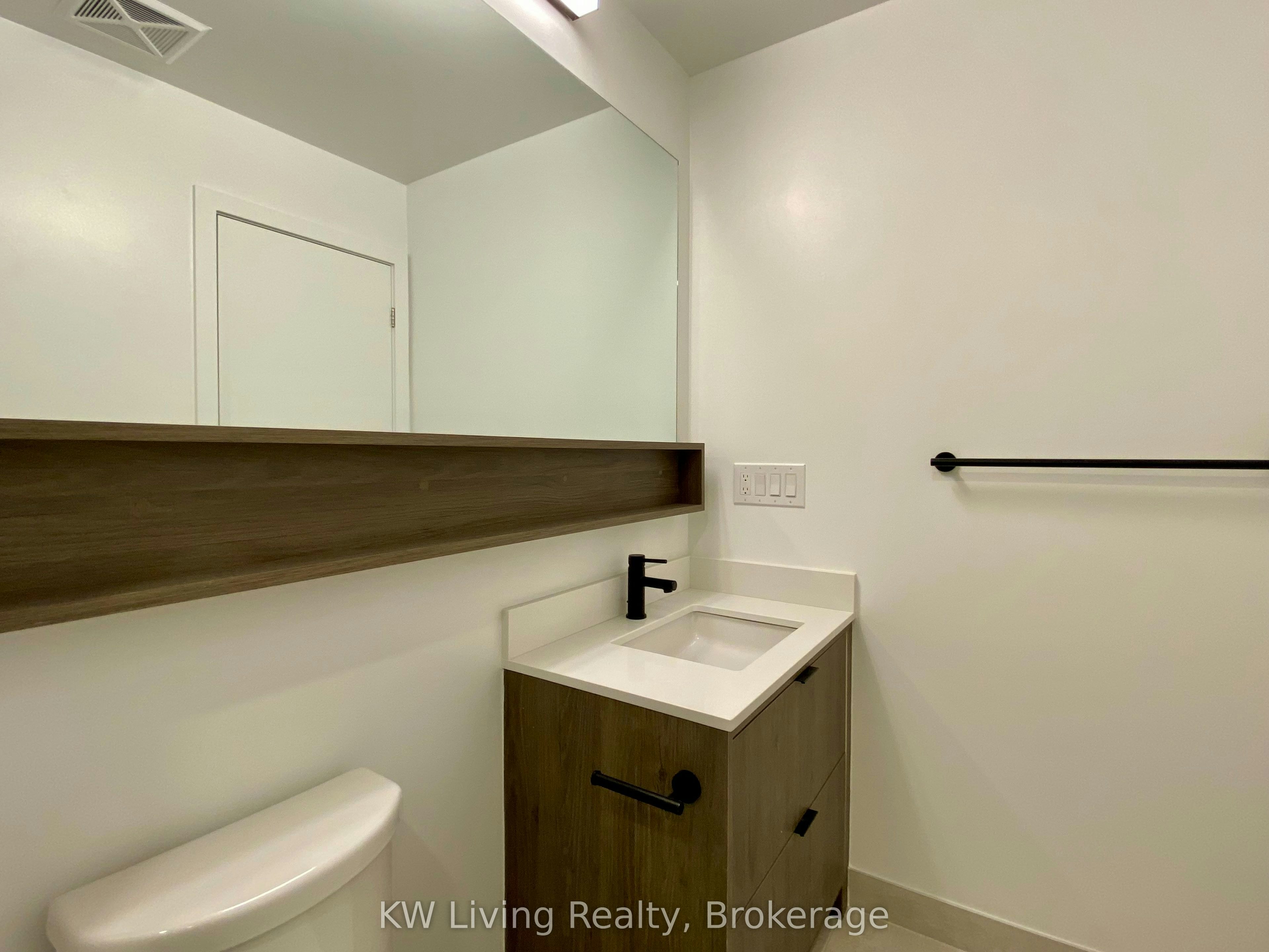 203-8888 Yonge Street, Richmond Hill, ON, L4C 5V6 - 30