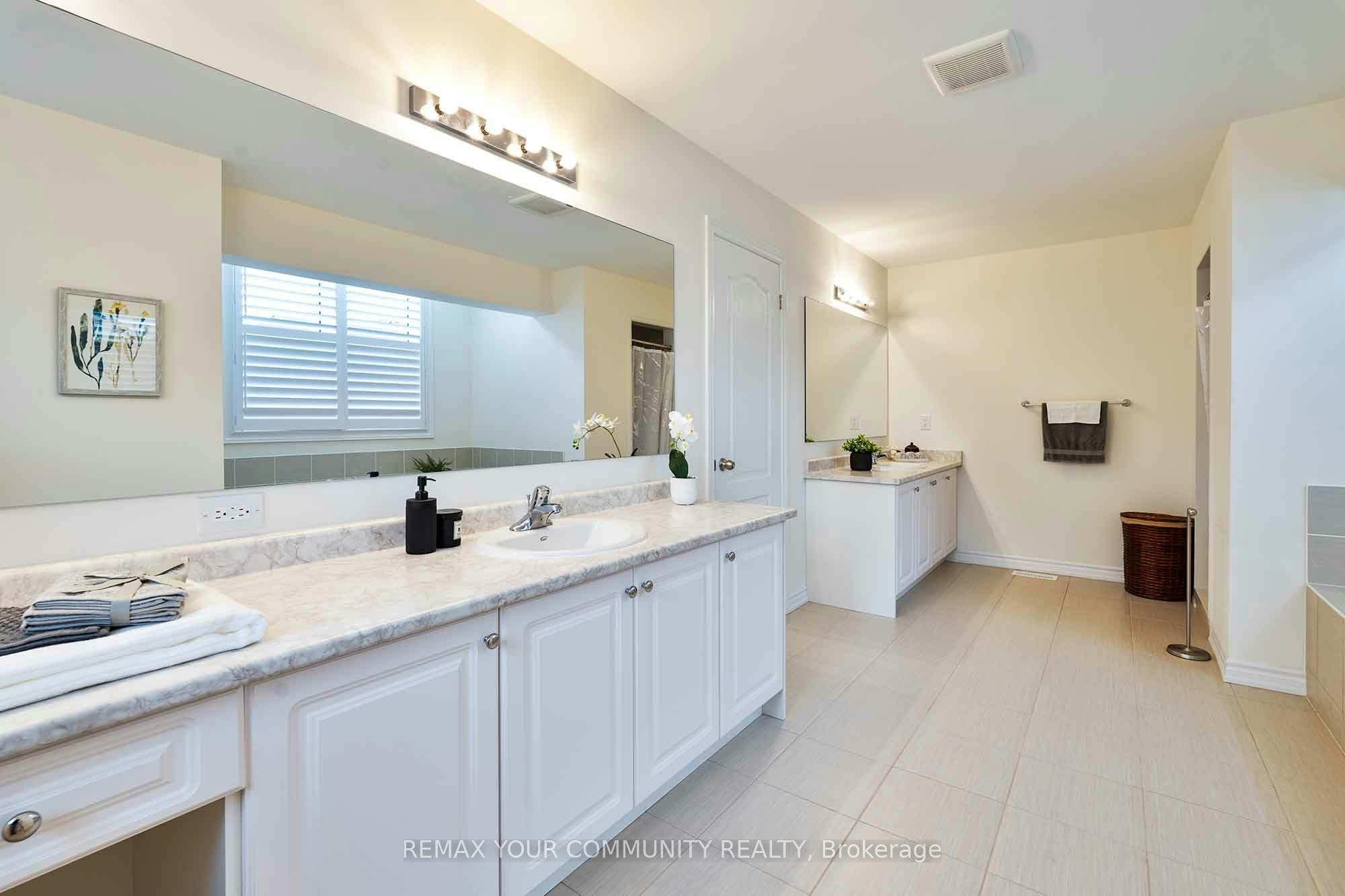 Main-9 Cranley Road, East Gwillimbury, ON, L9N 0T7 - 32