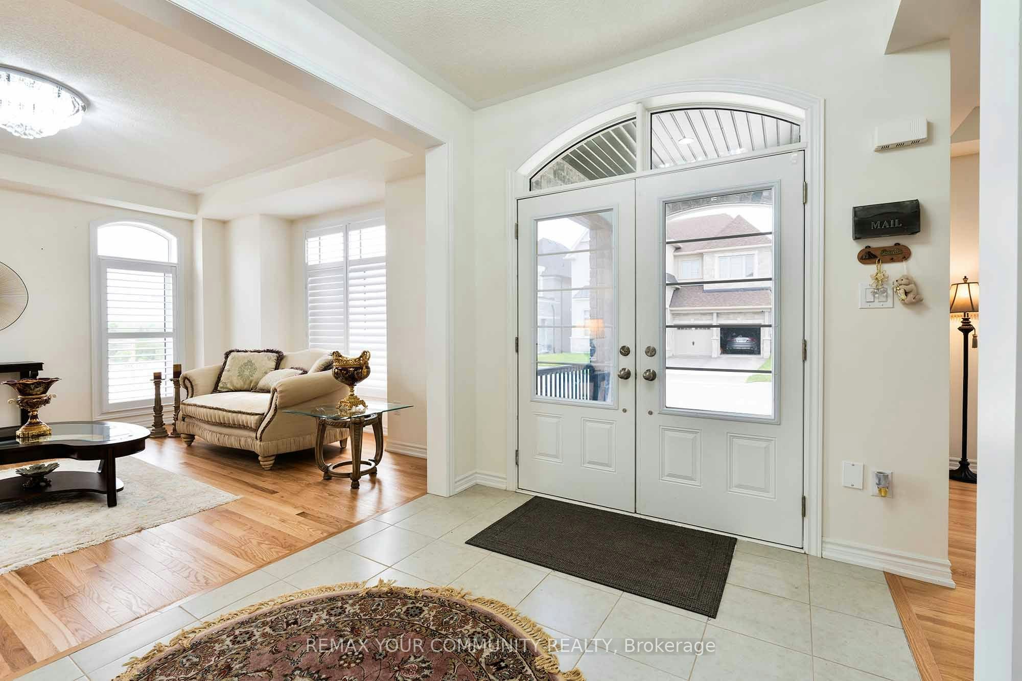 Main-9 Cranley Road, East Gwillimbury, ON, L9N 0T7 - 3