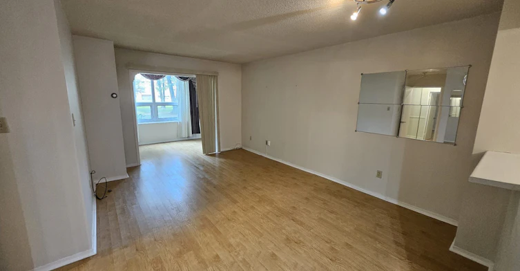 111-326 Major Mackenzie Drive E, Richmond Hill, ON, L4C 8T4 - 13