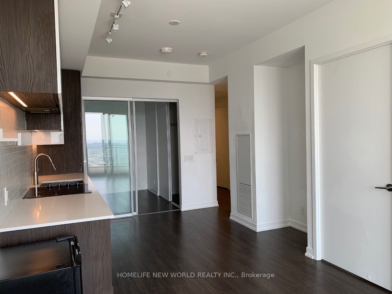 4605-5 Buttermill Avenue, Vaughan, ON, L4K 0J5 - 11