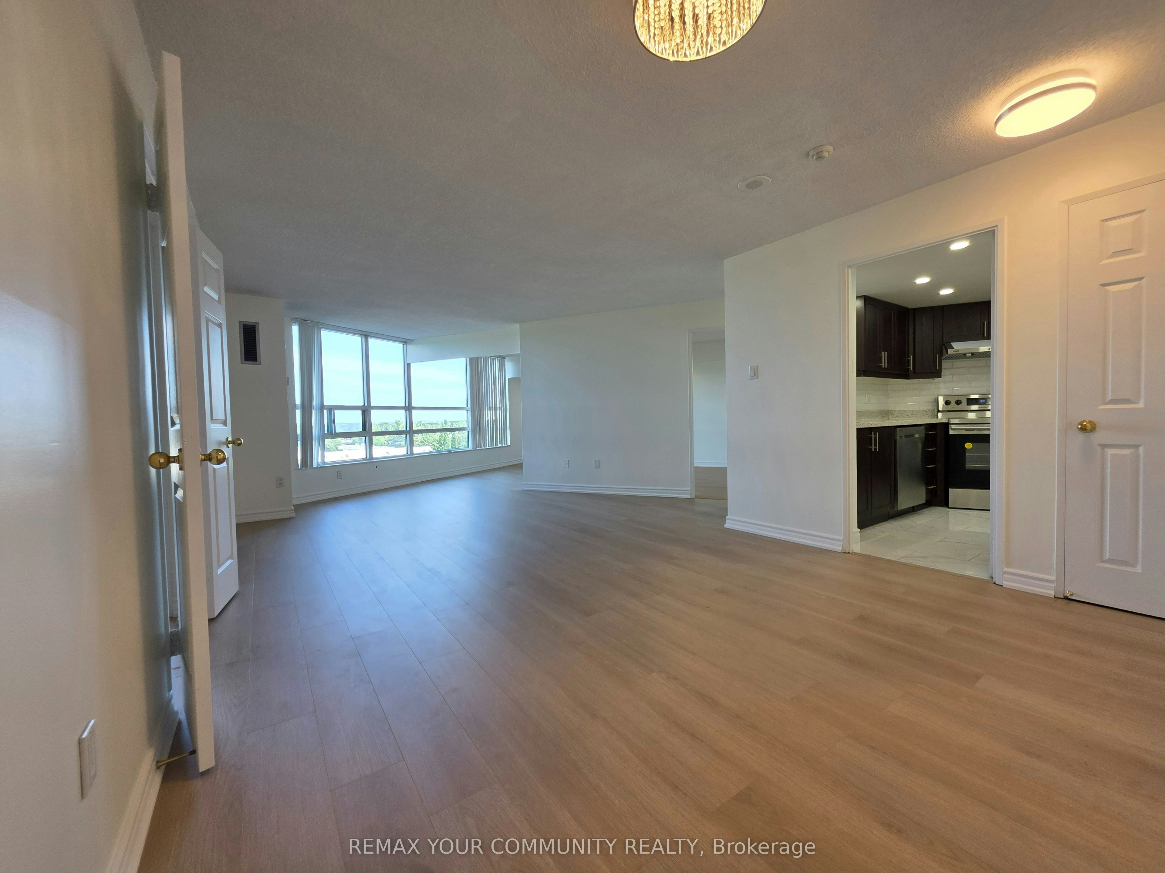 726-7825 Bayview Avenue, Markham, ON, L4J 0K1 - 4