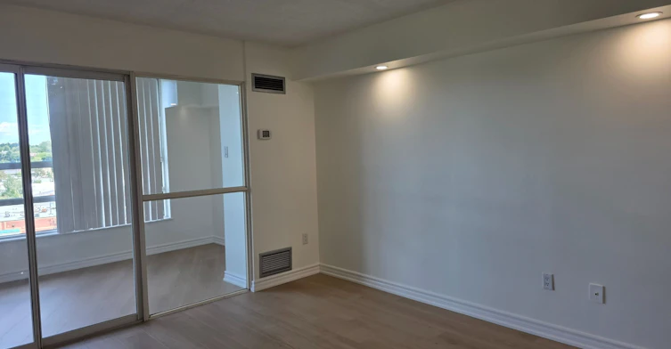 726-7825 Bayview Avenue, Markham, ON, L4J 0K1 - 16