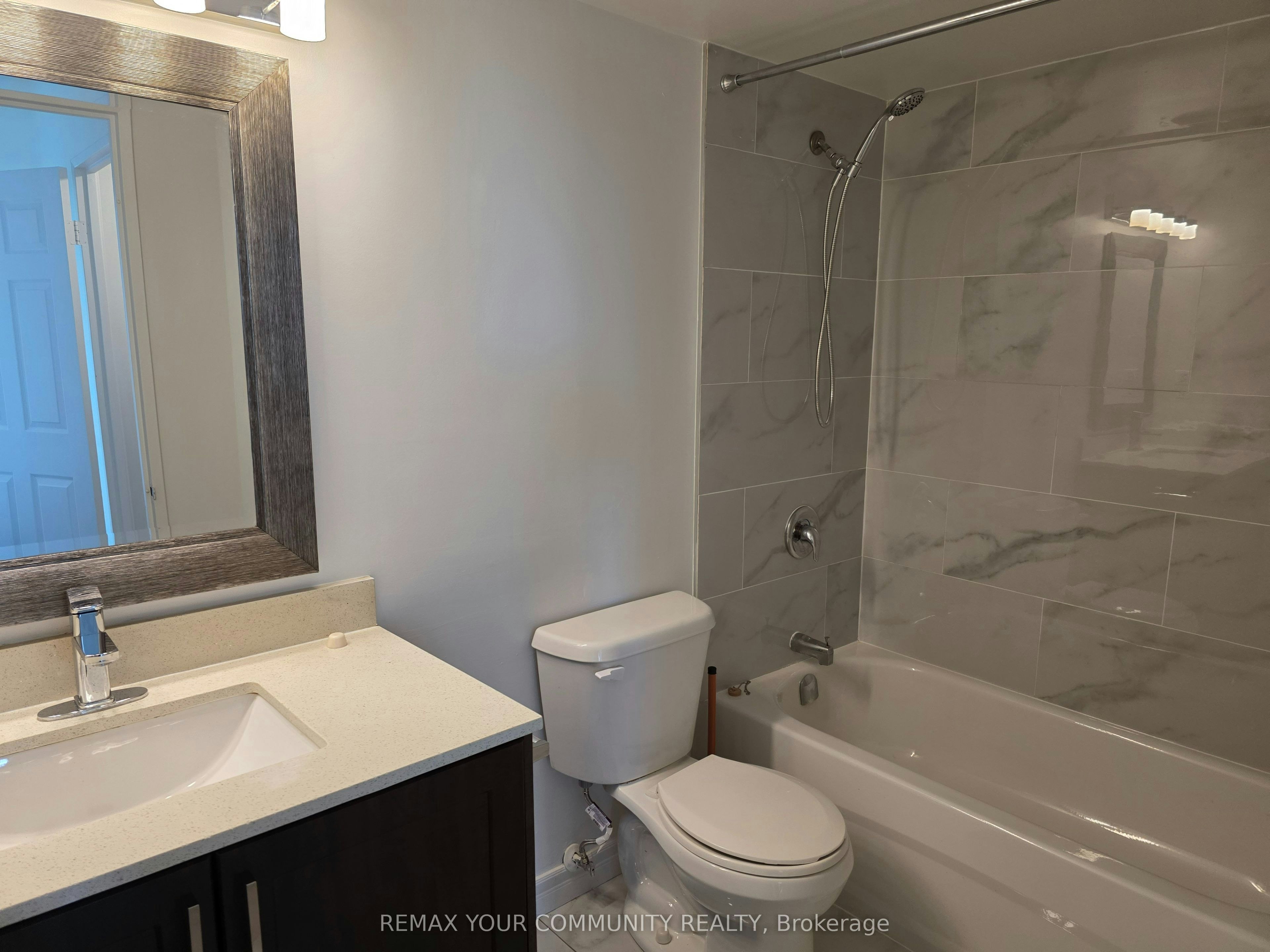 726-7825 Bayview Avenue, Markham, ON, L4J 0K1 - 13