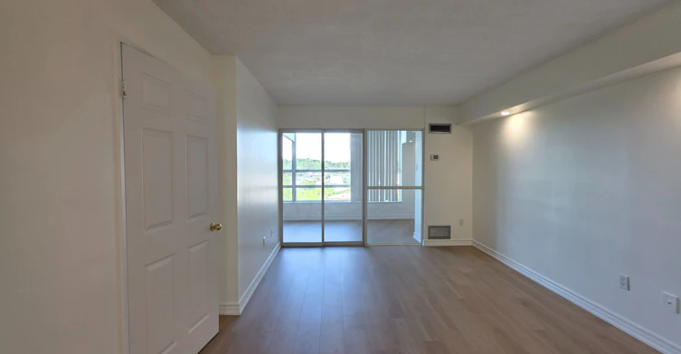 726-7825 Bayview Avenue, Markham, ON, L4J 0K1 - 10