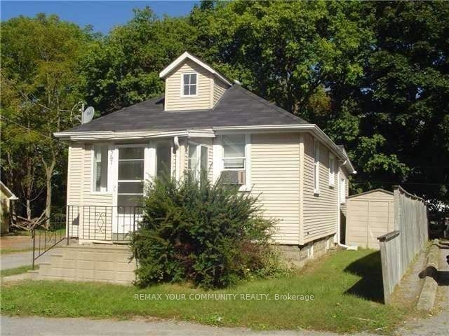 567 Granby Place, Newmarket, ON, L3Y 2J6