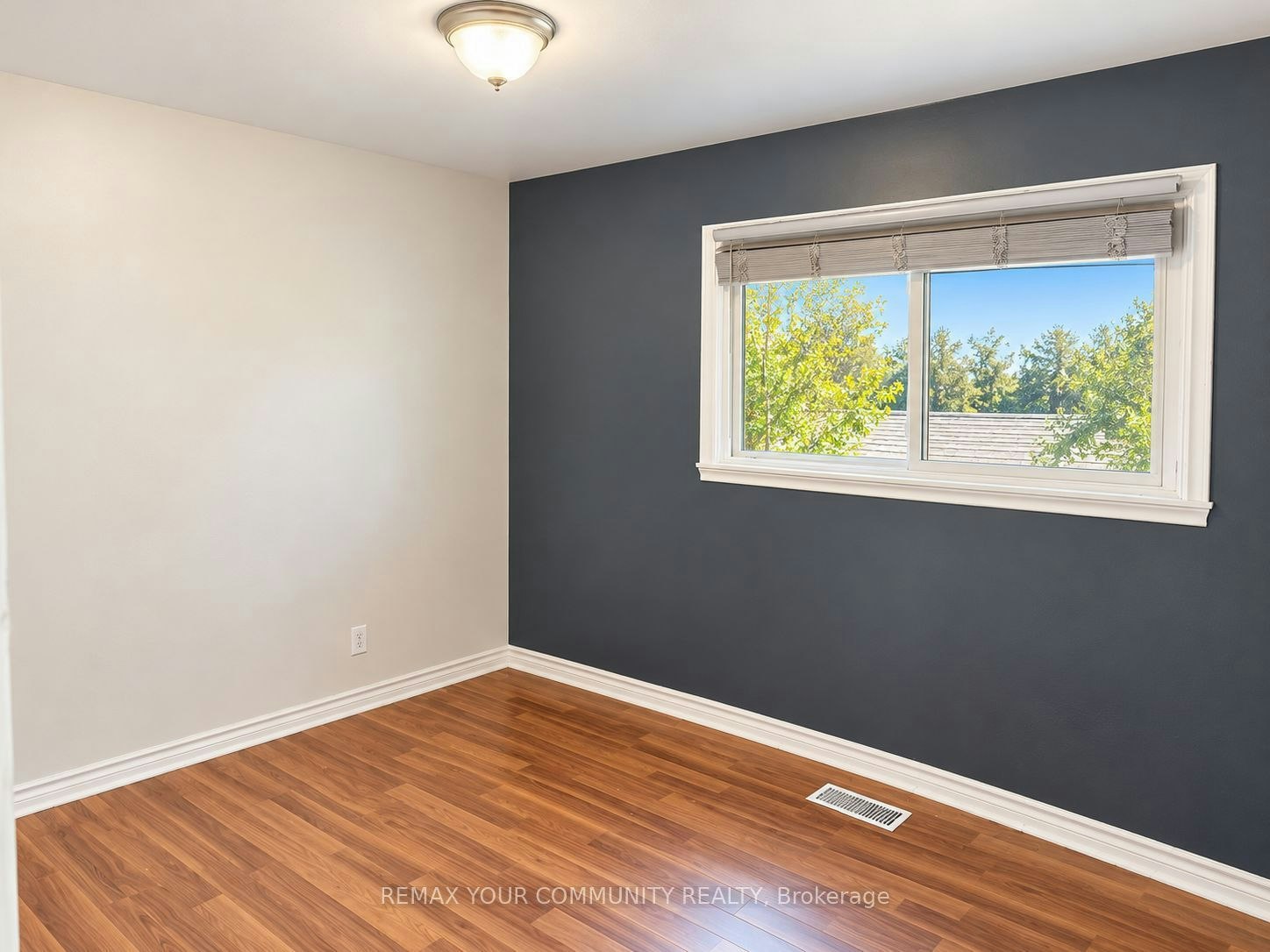 567 Granby Place, Newmarket, ON, L3Y 2J6 - 7