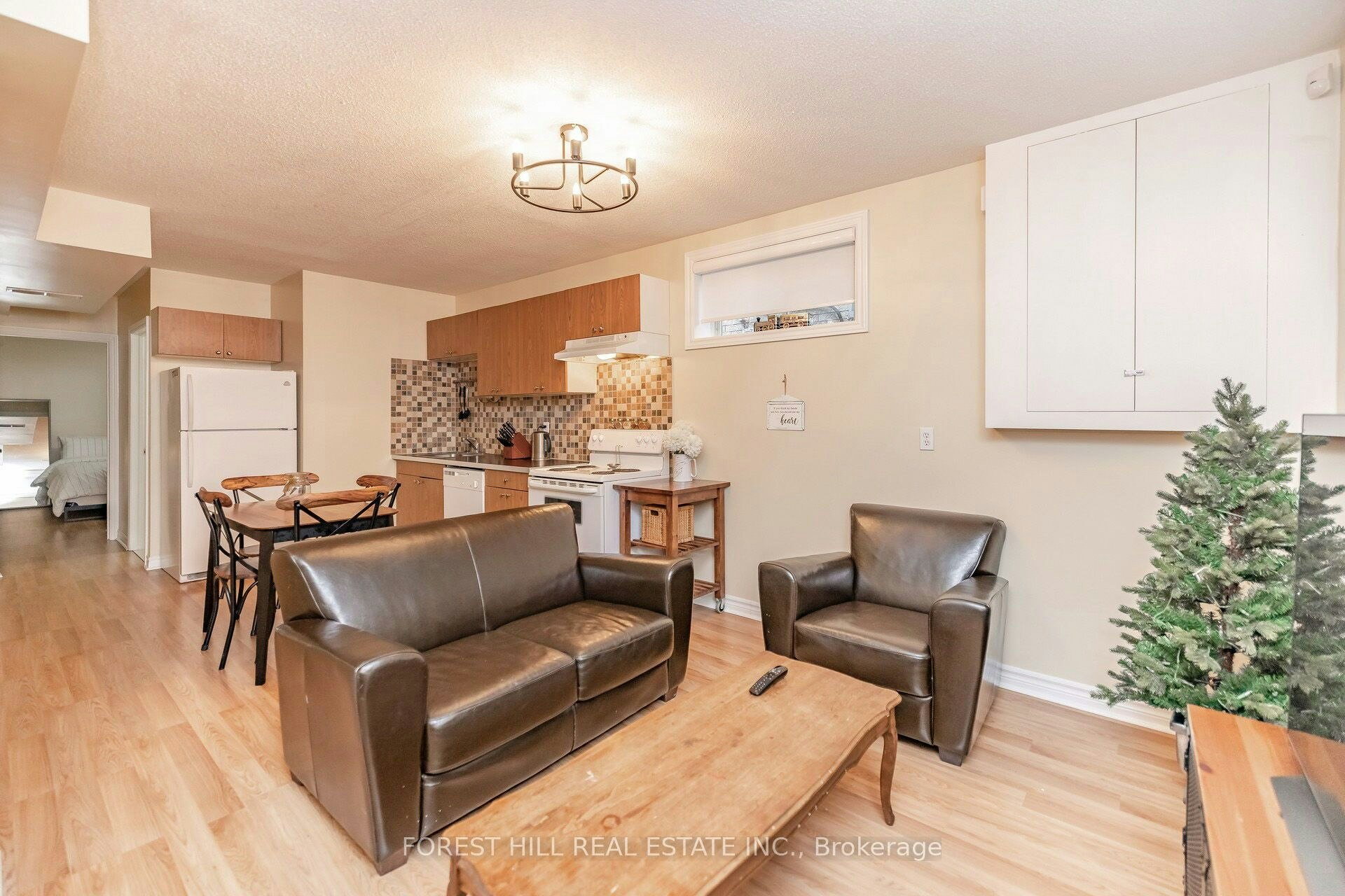 69 Oxford Street, Richmond Hill, ON, L4C 4L6 - 5