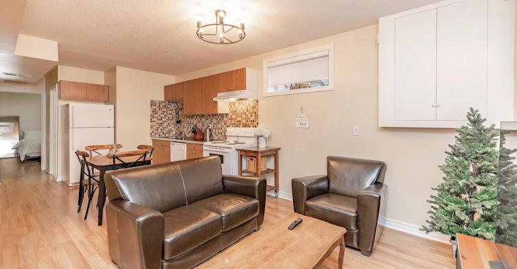 69 Oxford Street, Richmond Hill, ON, L4C 4L6 - 5